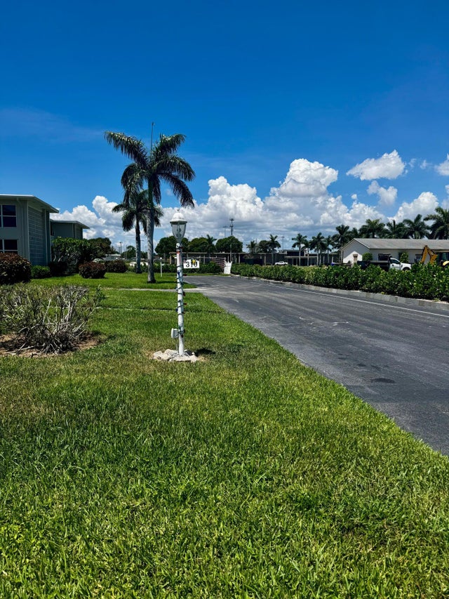 2 of 27 - 310 N North Boulevard #2a, Boynton Beach, FL