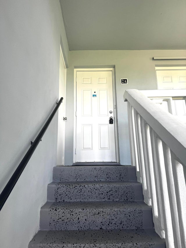 3 of 27 - 310 N North Boulevard #2a, Boynton Beach, FL