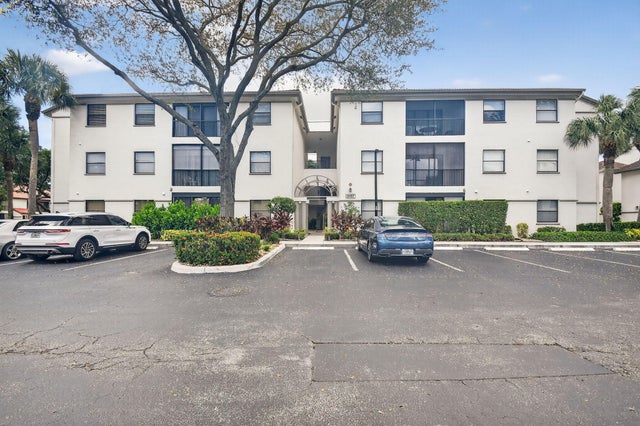 1 of 47 - 5157 Floria Way #r, Boynton Beach, FL