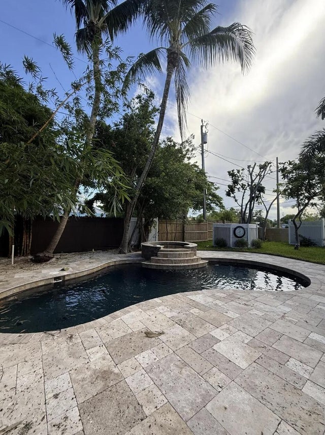 2 of 3 - 335 Cornell Drive, Lake Worth, FL