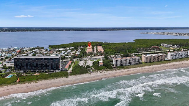 1 of 36 - 143 Pepper Lane, Jensen Beach, FL