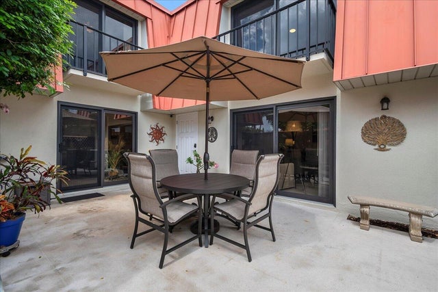 3 of 23 - 3250 Meridian Way S #b, Palm Beach Gardens, FL