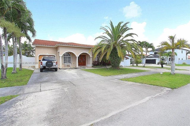 5 of 41 - 17870 Sw 155th Court, Miami, FL