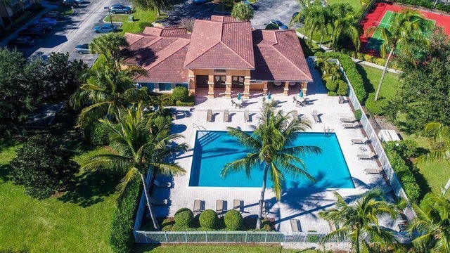 1 of 34 - 171 Sw Palm Drive #208, Port Saint Lucie, FL