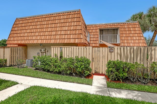 2 of 36 - 728 Mill Valley Place #728, West Palm Beach, FL