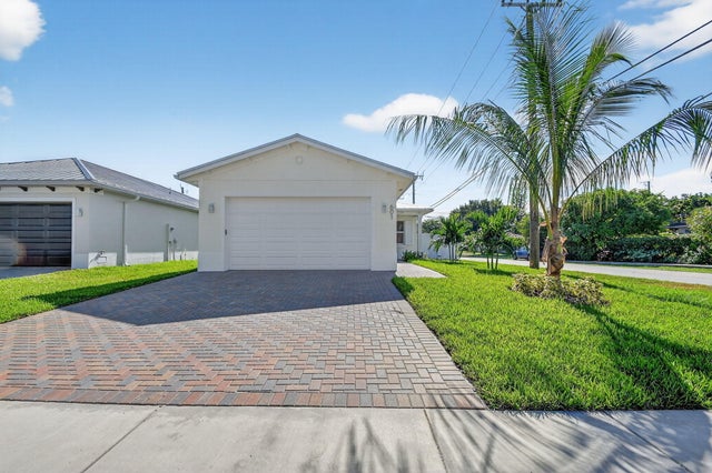 2 of 67 - 601 N Loxahatchee Drive, Jupiter, FL