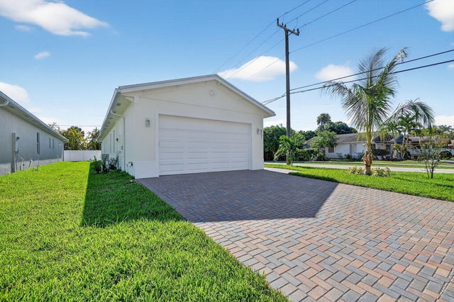 3 of 67 - 601 N Loxahatchee Drive, Jupiter, FL