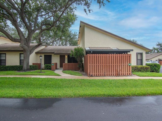 1 of 24 - 8091 Se Villa Circle, Hobe Sound, FL