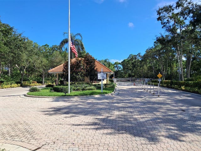 Photo of Listing #RX-11121277