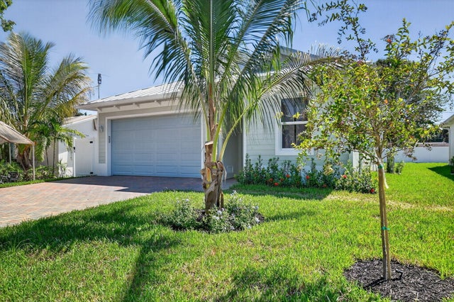 2 of 79 - 611 N Loxahatchee Drive, Jupiter, FL