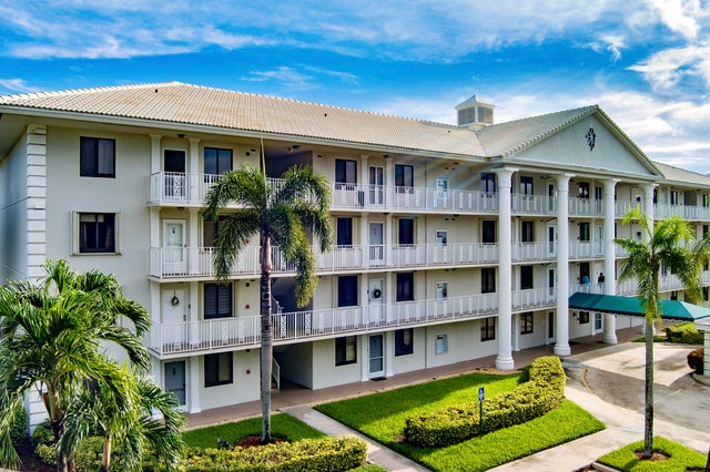 6193 Balboa Circle #202, Boca Raton