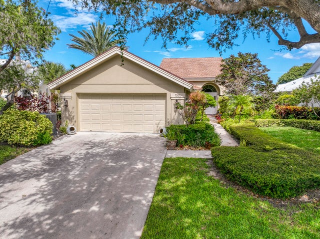 1 of 34 - 153 Ridge Road, Jupiter, FL