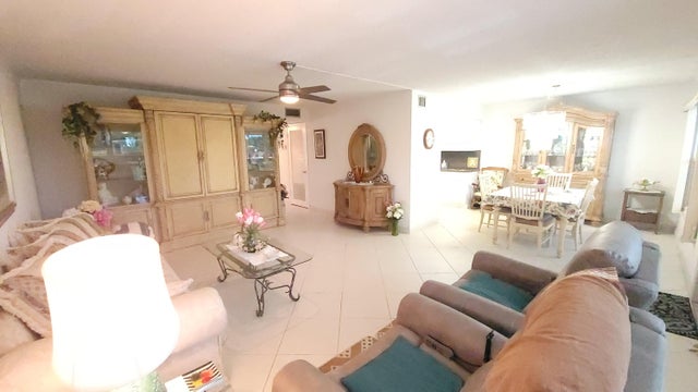 2 of 53 - 209 Greenbrier A, West Palm Beach, FL