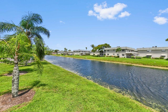 2 of 30 - 262 Monaco F, Delray Beach, FL