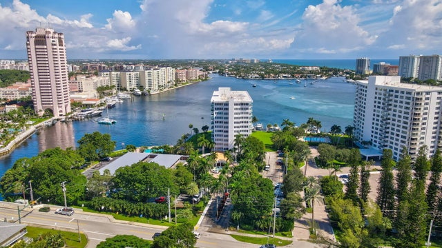 1 of 53 - 701 E Camino Real #8f, Boca Raton, FL