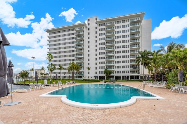 5 of 53 - 701 E Camino Real #8f, Boca Raton, FL