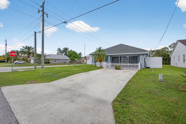 2 of 51 - 6354 Barbara Street, Jupiter, FL