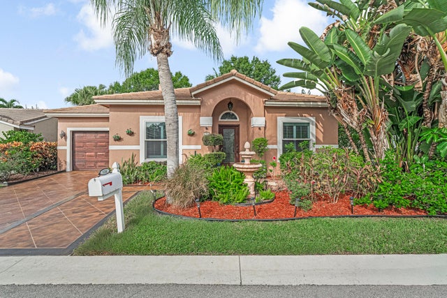 2 of 69 - 136 Caribe Court, Greenacres, FL