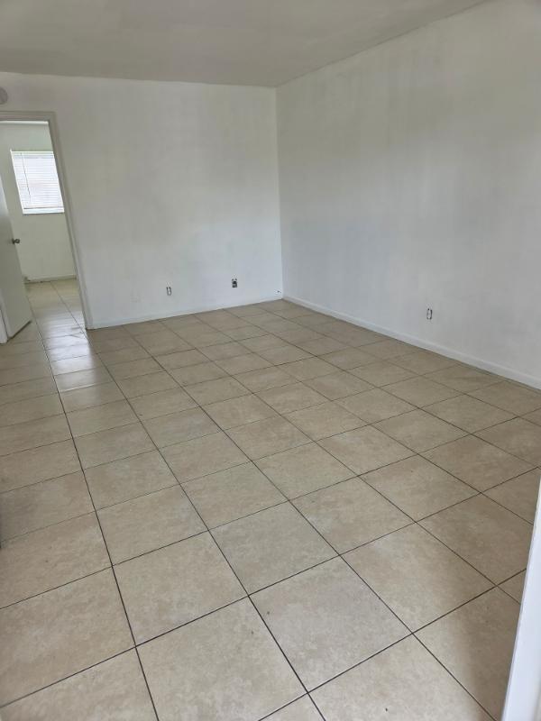 3 of 13 - 1250 Old Boynton Road #319, Boynton Beach, FL