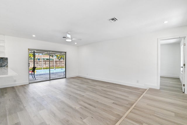 4 of 34 - 4421 Nw 2nd Court, Coconut Creek, FL