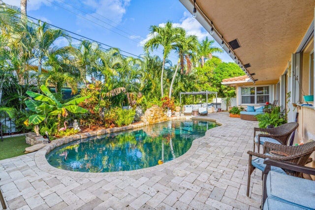 4 of 37 - 451 Ne 25th Terrace, Boca Raton, FL