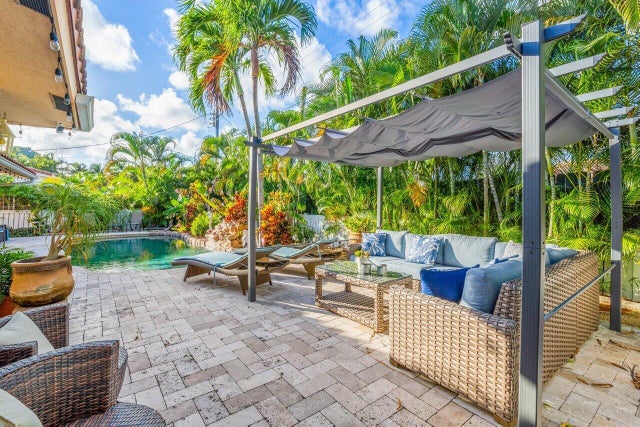 5 of 37 - 451 Ne 25th Terrace, Boca Raton, FL