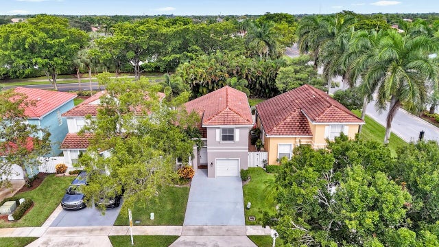 2 of 107 - 6657 Green Island Circle, Lake Worth, FL