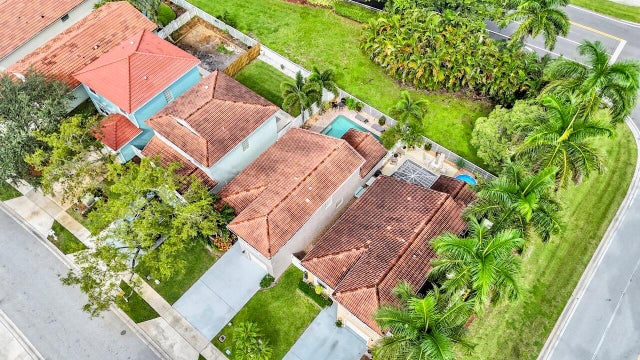 3 of 107 - 6657 Green Island Circle, Lake Worth, FL