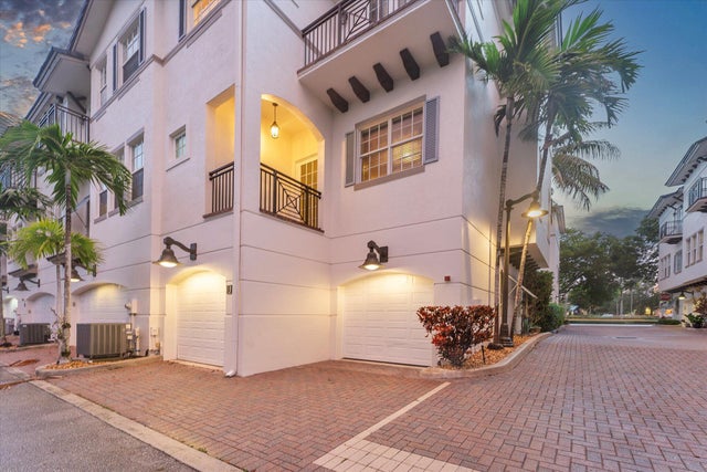 2 of 46 - 285 Se 6th Avenue #j, Delray Beach, FL