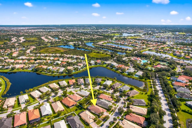 2 of 41 - 11908 Sw Crestwood Circle, Port Saint Lucie, FL
