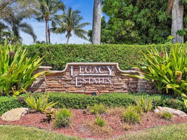 1 of 80 - 6419 Stonehurst Circle, Lake Worth, FL