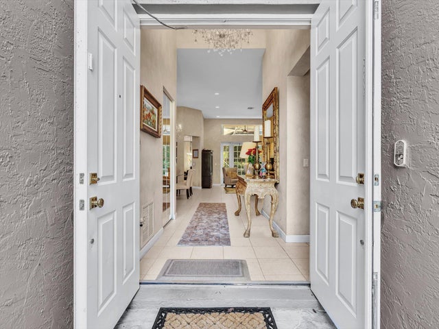5 of 80 - 6419 Stonehurst Circle, Lake Worth, FL