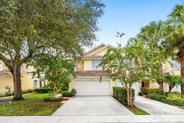 4 of 55 - 1031 Pinewood Lake Court, Greenacres, FL