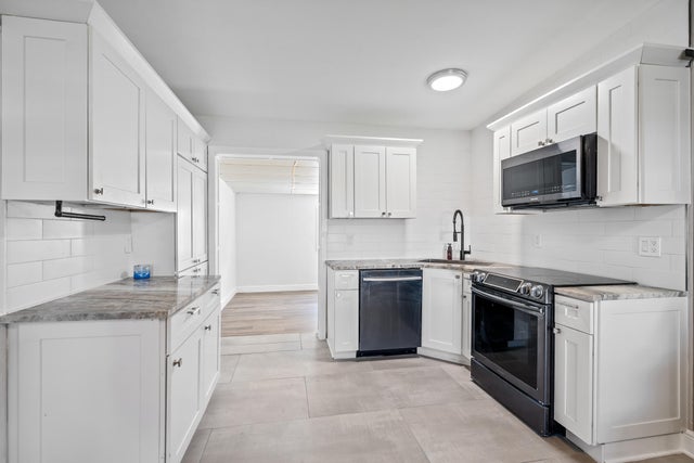 5 of 27 - 5564 Maypop Road, West Palm Beach, FL
