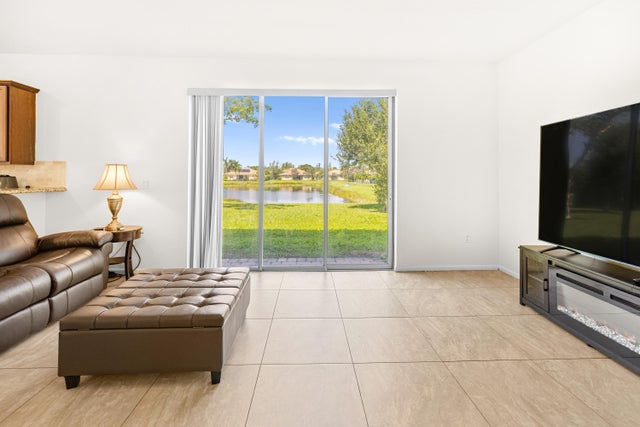 4 of 64 - 9070 Winterhaven Circle, Wellington, FL