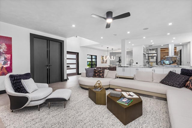 5 of 103 - 839 Ne Bay Isle Drive, Boca Raton, FL