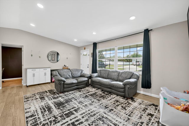 5 of 23 - 7905 Penny Lane, Fort Pierce, FL