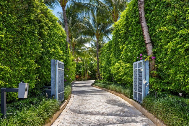 4 of 90 - 1610 N Ocean Boulevard, Palm Beach, FL