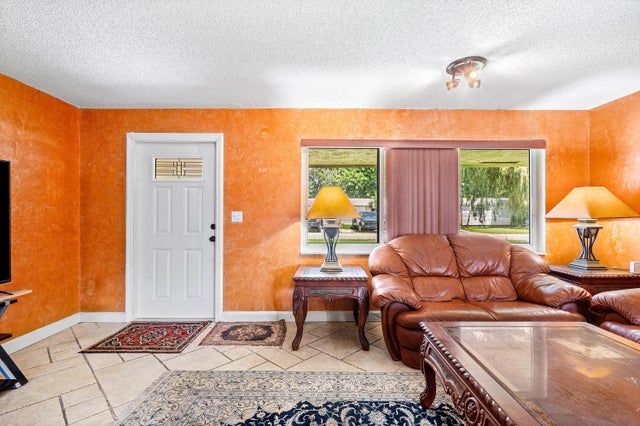 3 of 31 - 5811 Sw 53rd Terrace, Davie, FL