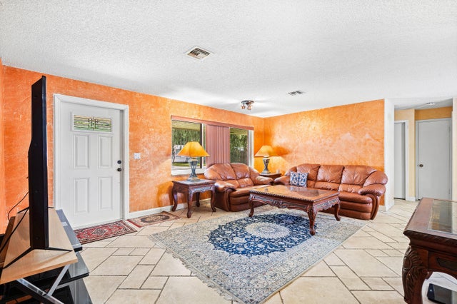 4 of 31 - 5811 Sw 53rd Terrace, Davie, FL
