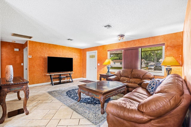 5 of 31 - 5811 Sw 53rd Terrace, Davie, FL