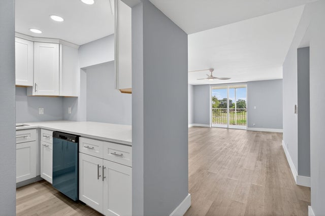 2 of 35 - 5500 Nw 2nd Avenue #314, Boca Raton, FL