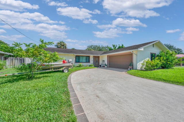3 of 28 - 804 Holly Avenue, Fort Pierce, FL