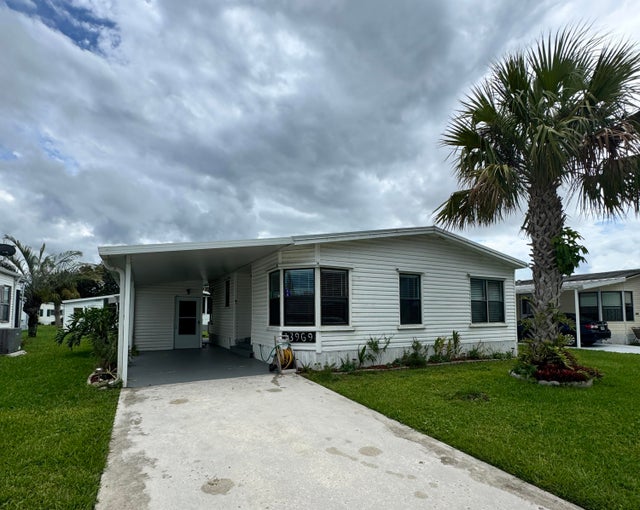 1 of 33 - 13969 Adelfa Avenue, Fort Pierce, FL