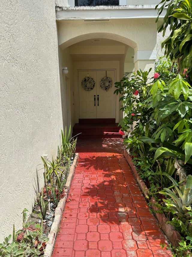 4 of 9 - 11011 Minneapolis Drive, Cooper City, FL