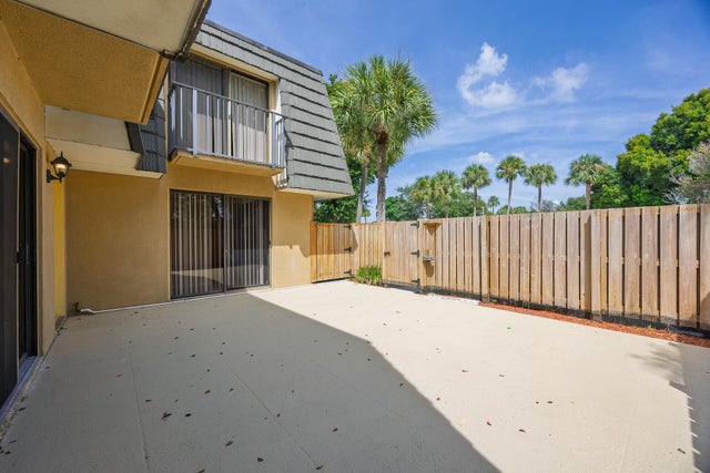 2 of 24 - 3902 39th Way, West Palm Beach, FL