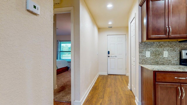 4 of 60 - 39 Se Flamenco Way, Port Saint Lucie, FL