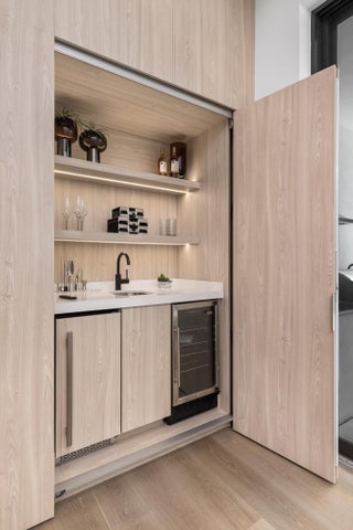 Photo of Listing #RX-11121666