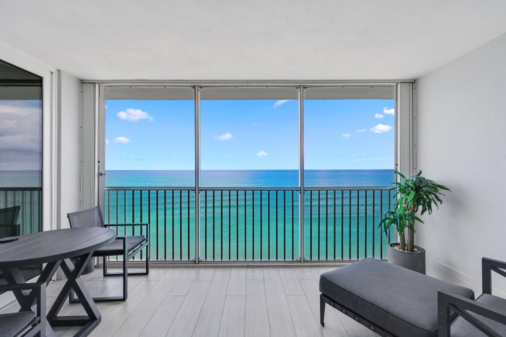 840 Ocean Drive #1104, Juno Beach