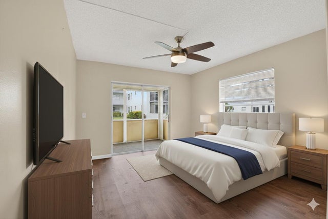 4 of 41 - 826 Normandy R, Delray Beach, FL